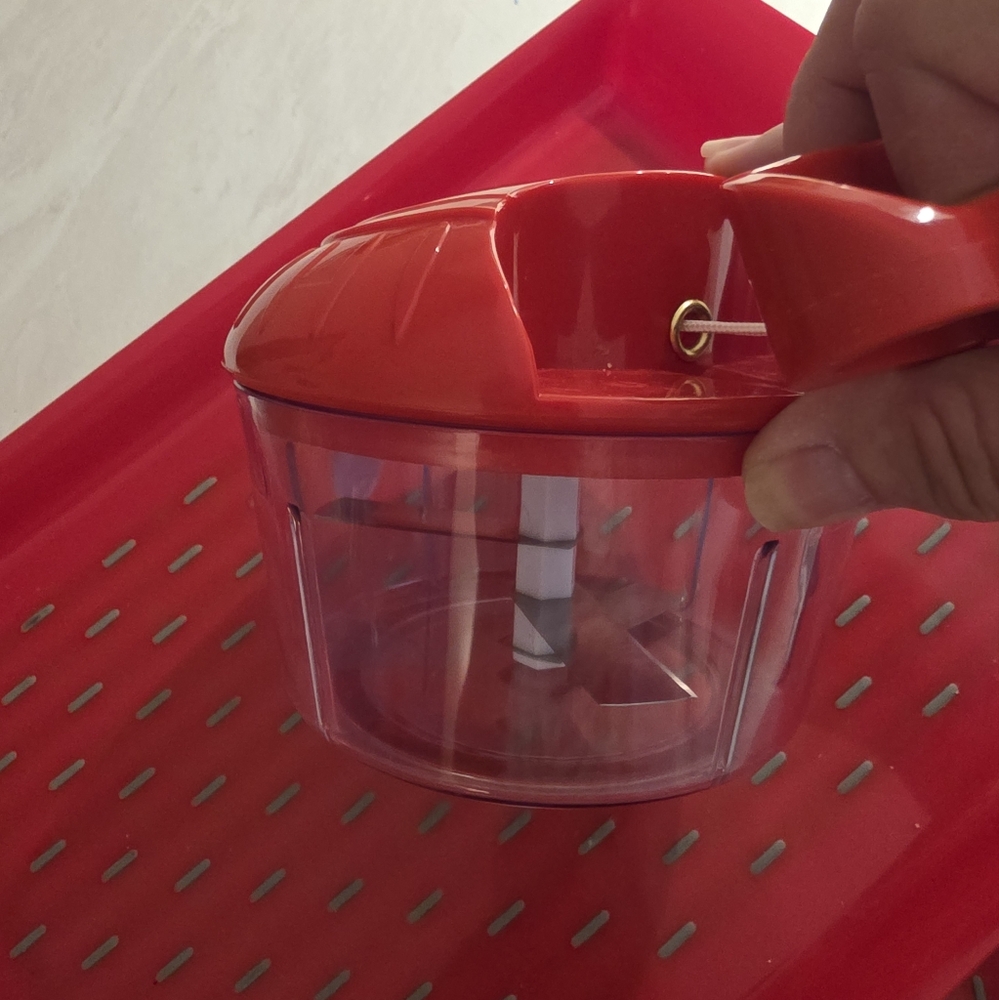 Prepology Chopper & 2 Trays - Picture 2 of 5